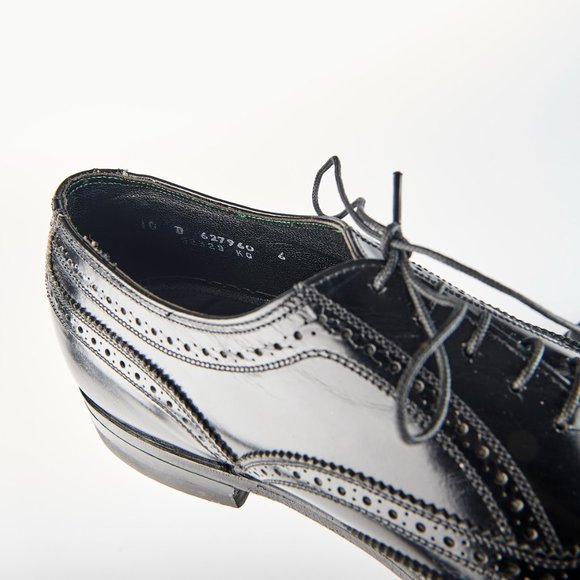 Florsheim Imperial Men\'s Black Calf Wingtip Oxfords  10 D w/ Shoe Trees & Bags!! main image 7